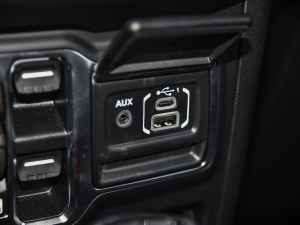 2021T 2.0T 4xe  п؅^