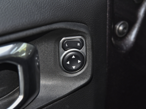 2021T 2.0T 4xe  п؅^