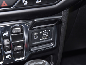 2022T 2.0T 4xe  ΞS g