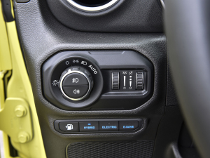 2022T 2.0T 4xe  ΞS п؅^