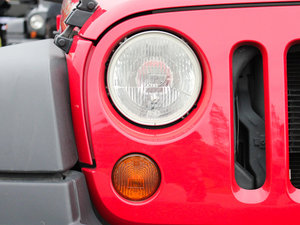 2011款3.8L 四门版 Rubicon 细节外观