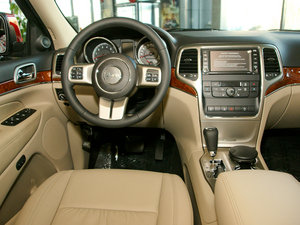 2011款3.6L 豪华导航版 中控区