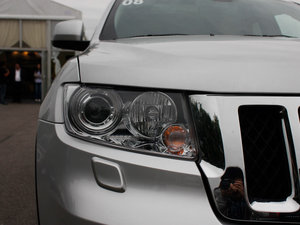 2011Z(M(jn)) (x)(ji)^