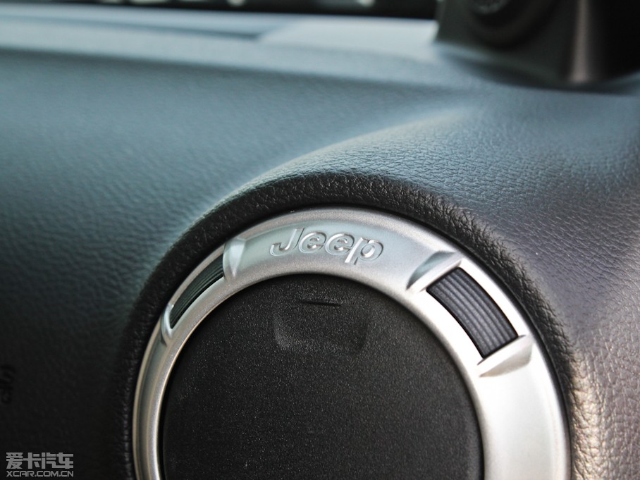 2012R 3.6L T Rubicon