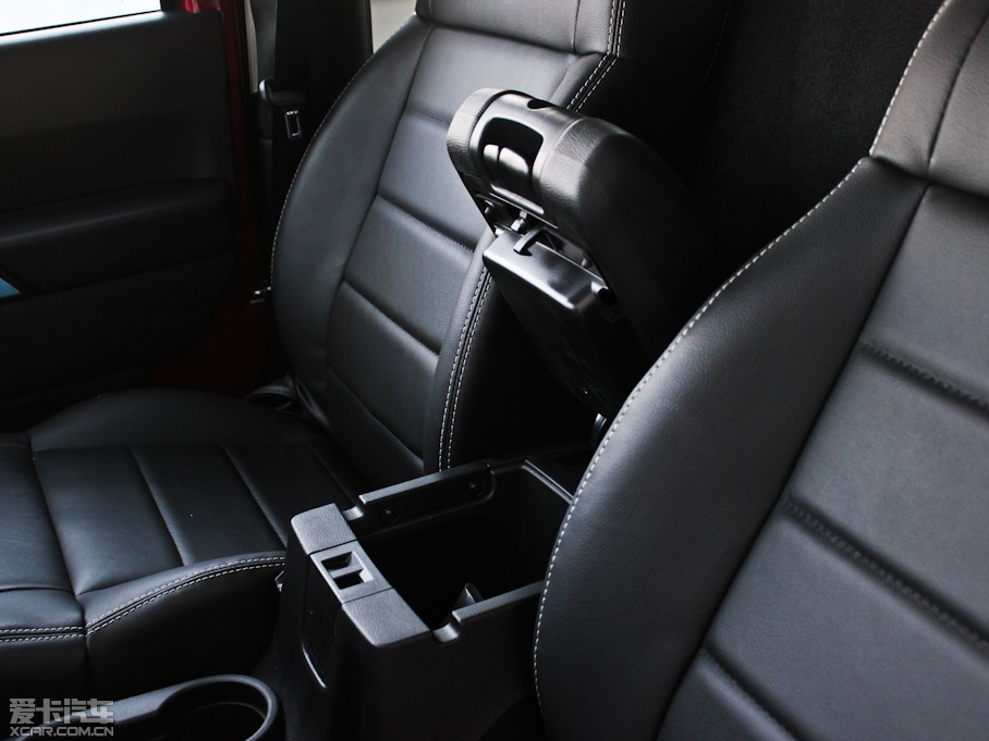 2012R 3.6L T Rubicon