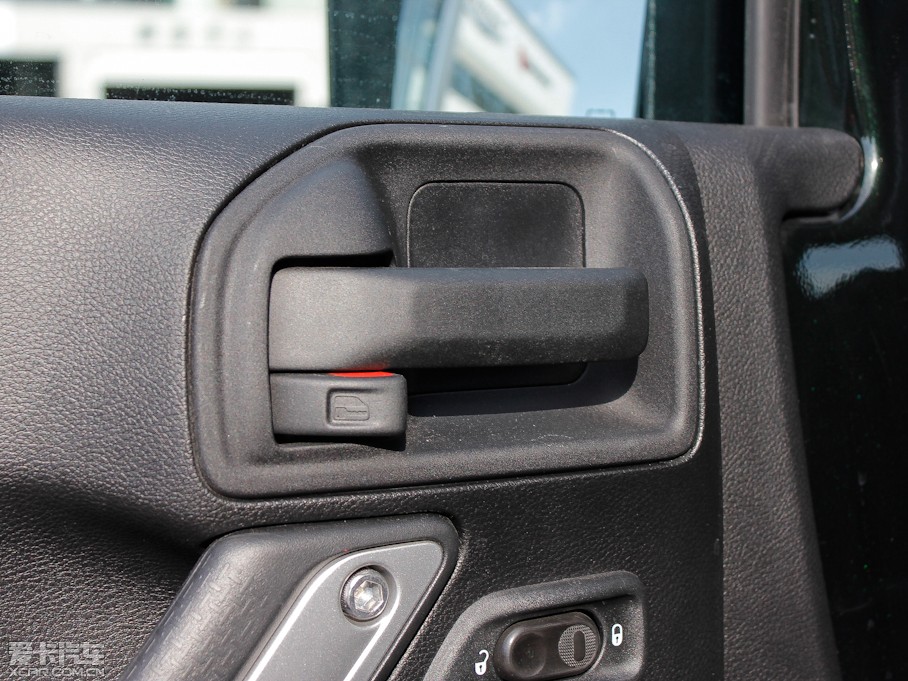 2012R 3.6L T(mn) Sahara