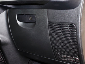 2012款3.6L 两门版 Sahara 空间座椅