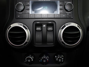 20123.6L T Sahara {܇ƅ^	