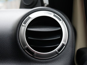 20123.6L T Sahara п؅^