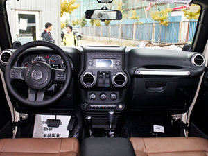 20123.6L T Sahara ȫ