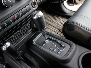 20123.6L T Sahara п؅^(q)