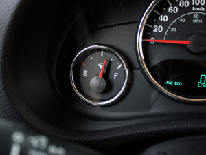 20123.6L T Sahara п؅^(q)