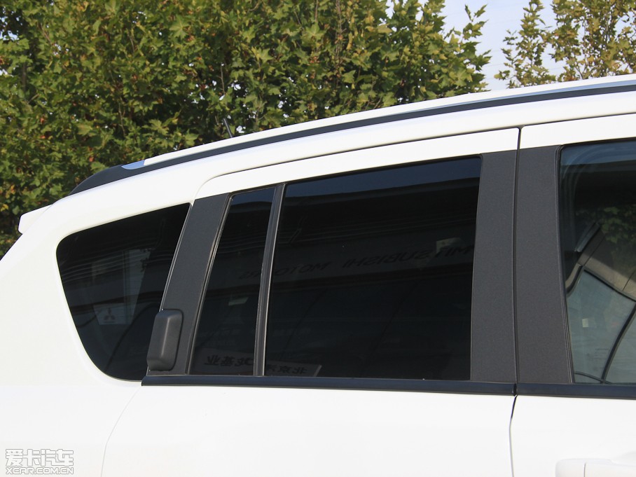 2013ָ(M) 2.4L (q)\Ӱ