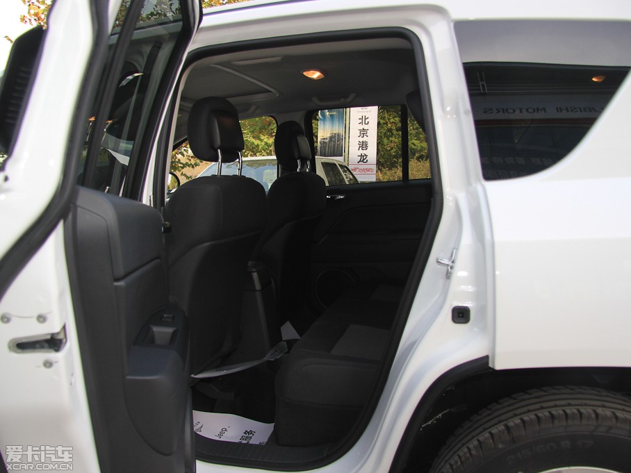 2013ָ(M) 2.4L (q)\Ӱ