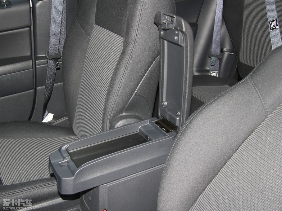 2013ָ(M(jn)) 2.4L (q)\(yn)Ӱ