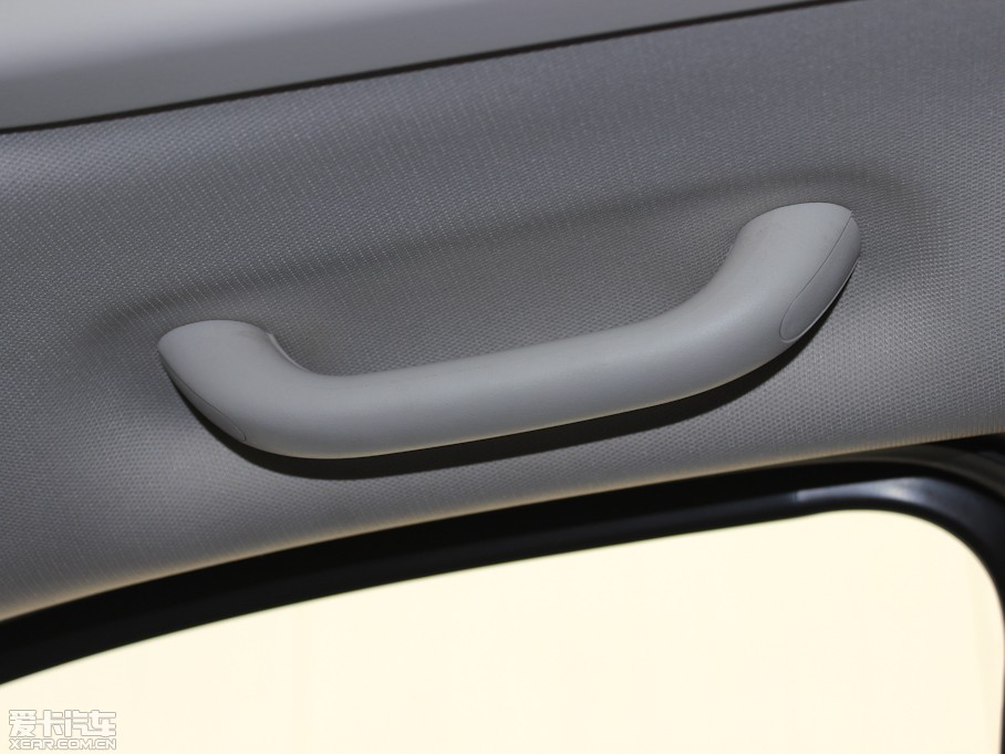 2013��ָ����(�M��) 2.0L ����\�Ӱ�