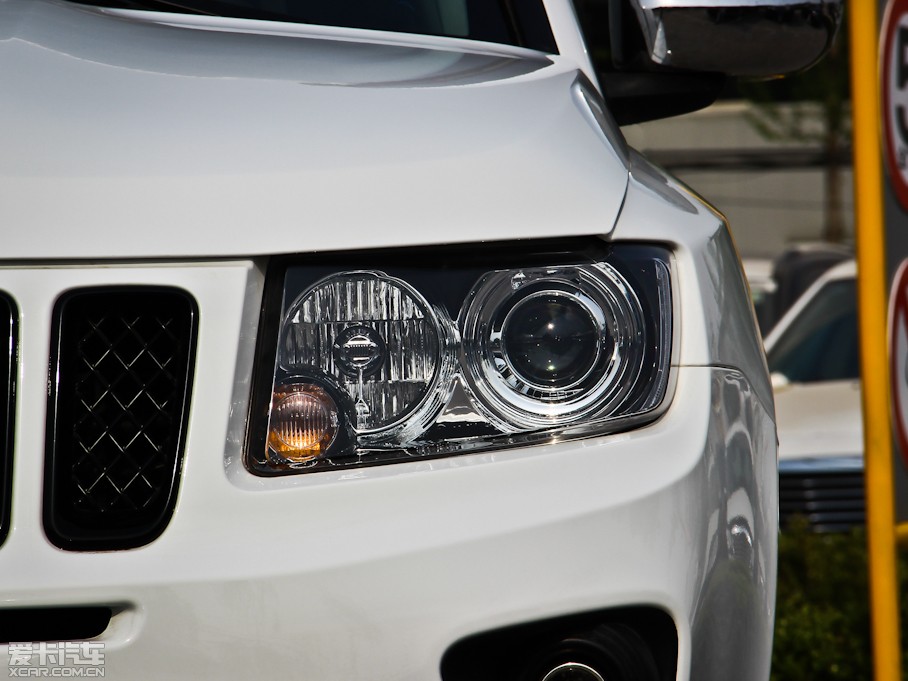 2013ָ(M) 2.0L źںA