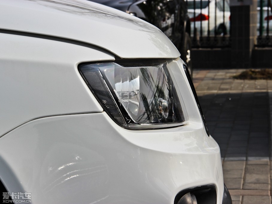 2013��ָ����(�M��) 2.0L ����źں��A��