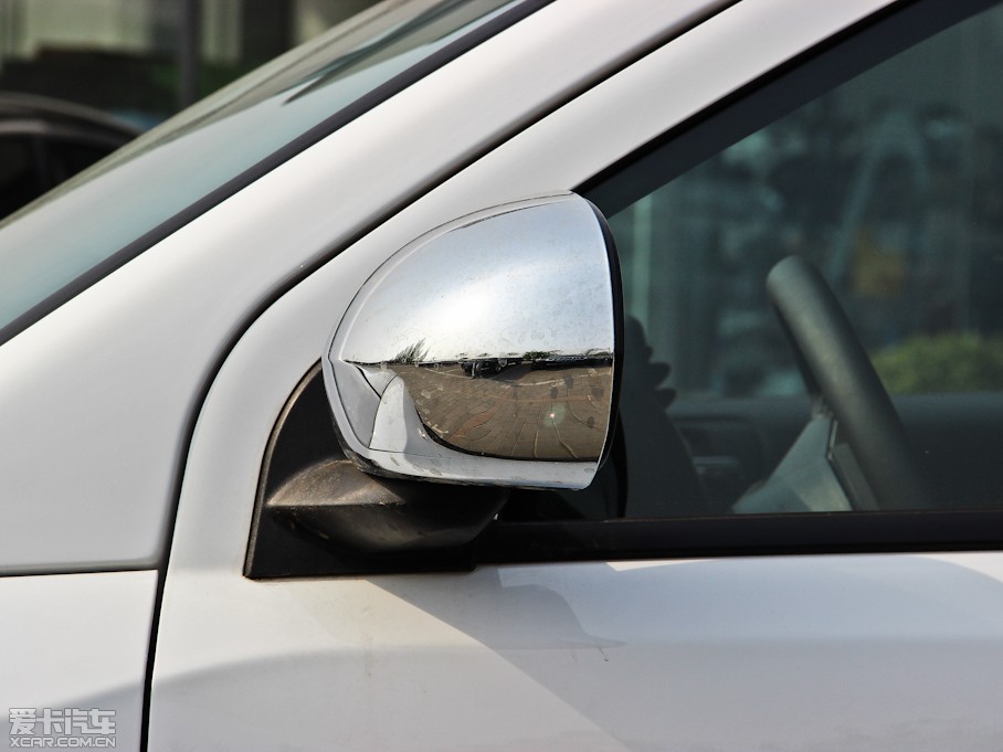 2013ָ(M) 2.0L źںA