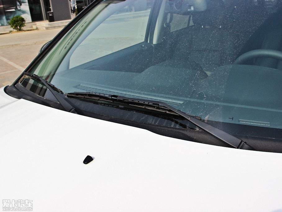 2013ָ(M) 2.0L źںA