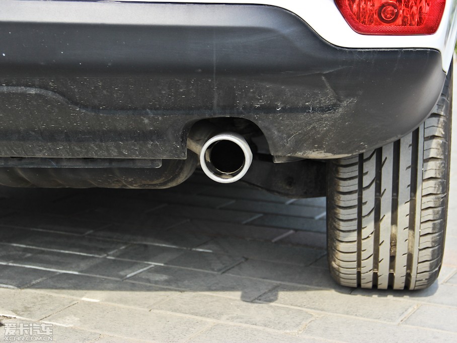 2013ָ(M(jn)) 2.0L (q)źںA