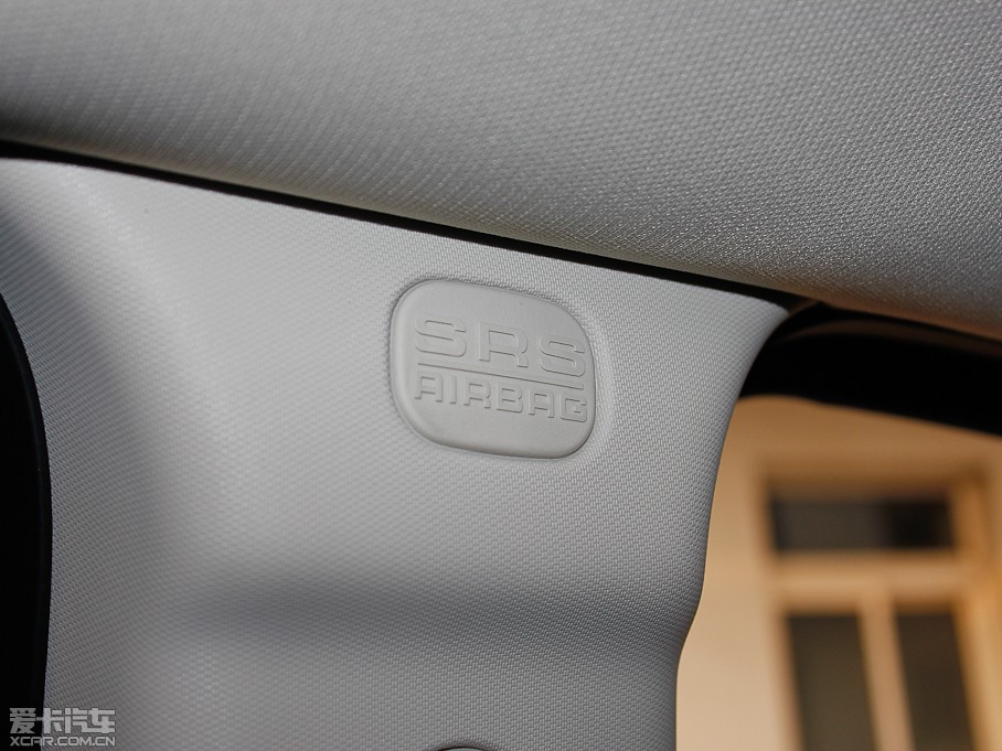 2013��ָ����(�M��) 2.0L ����źں��A��