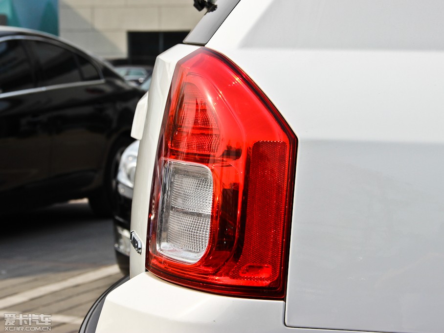 2013ָ(M(jn)) 2.0L (q)źںA