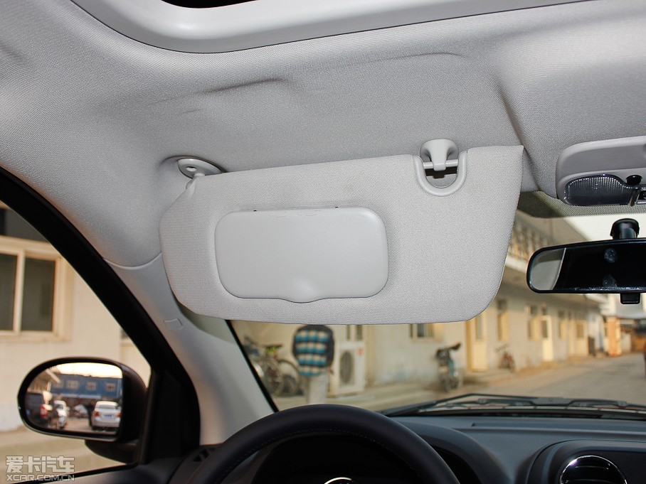 2013ָ(M) 2.0L źںA