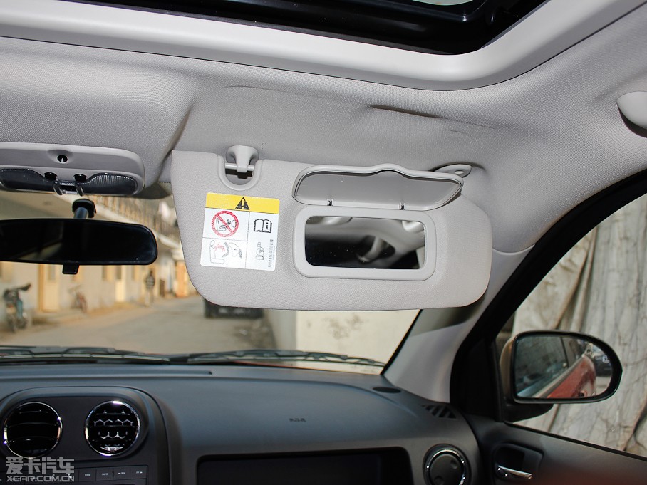 2013ָ(M) 2.0L źںA