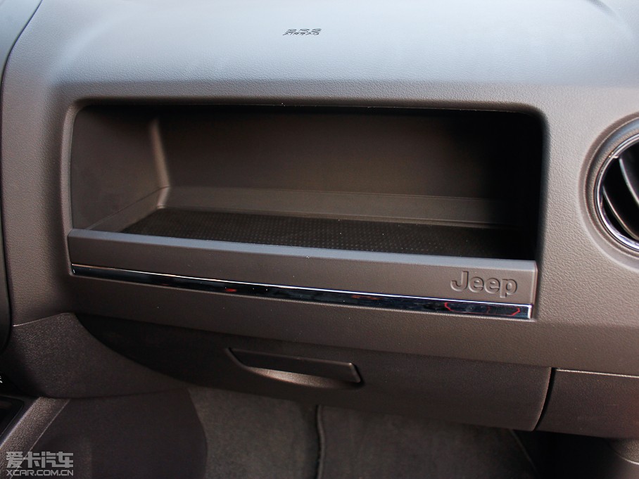 2013ָ(M(jn)) 2.0L (q)źںA