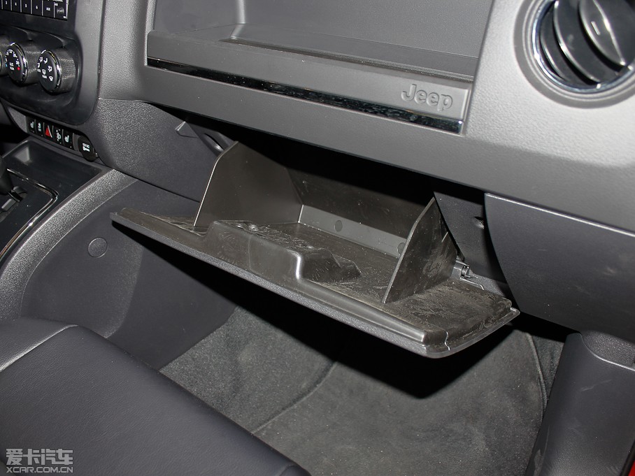 2013ָ(M) 2.0L źںA