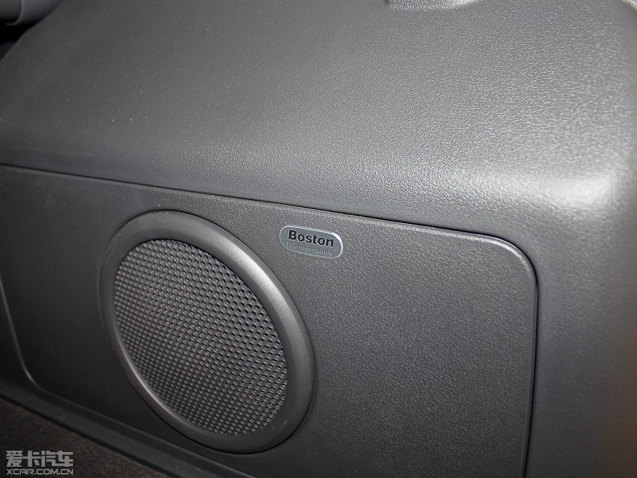 2013ָ(M(jn)) 2.0L (q)źںA