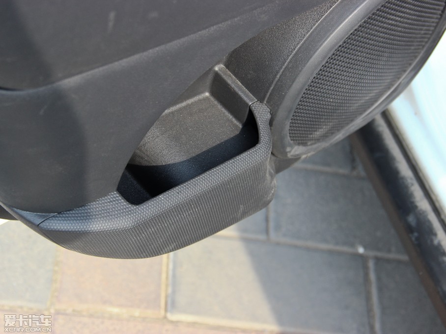 2013ָ(M(jn)) 2.0L (q)źںA