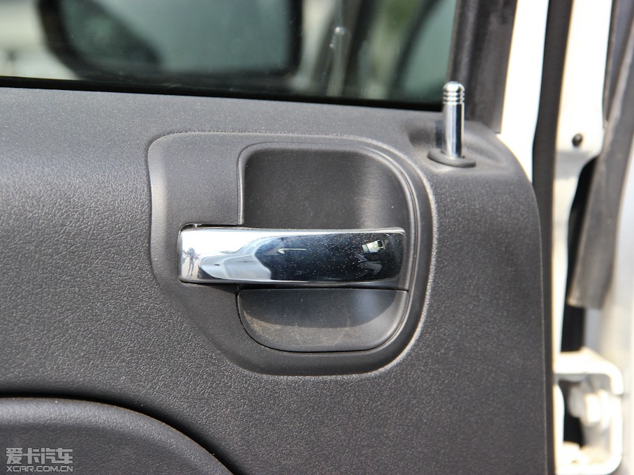 2013ָ(M) 2.0L źںA