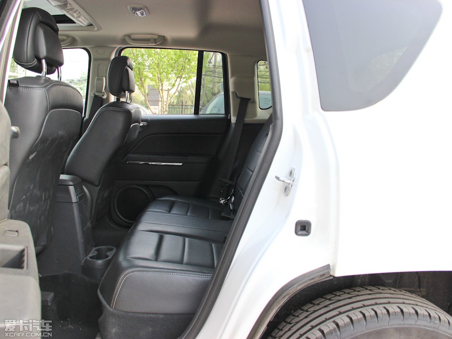 2013ָ(M) 2.0L źںA