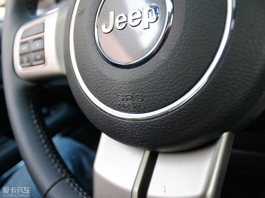 2013ָ(M) 2.0L źںA