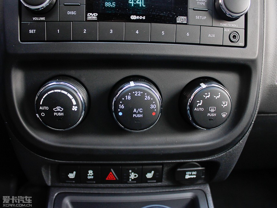 2013��ָ����(�M��) 2.0L ����źں��A��