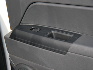 20132.4L (q)\(yn)(dng) g