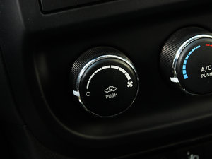 20132.0L (q)\(yn)(dng) п؅^(q)