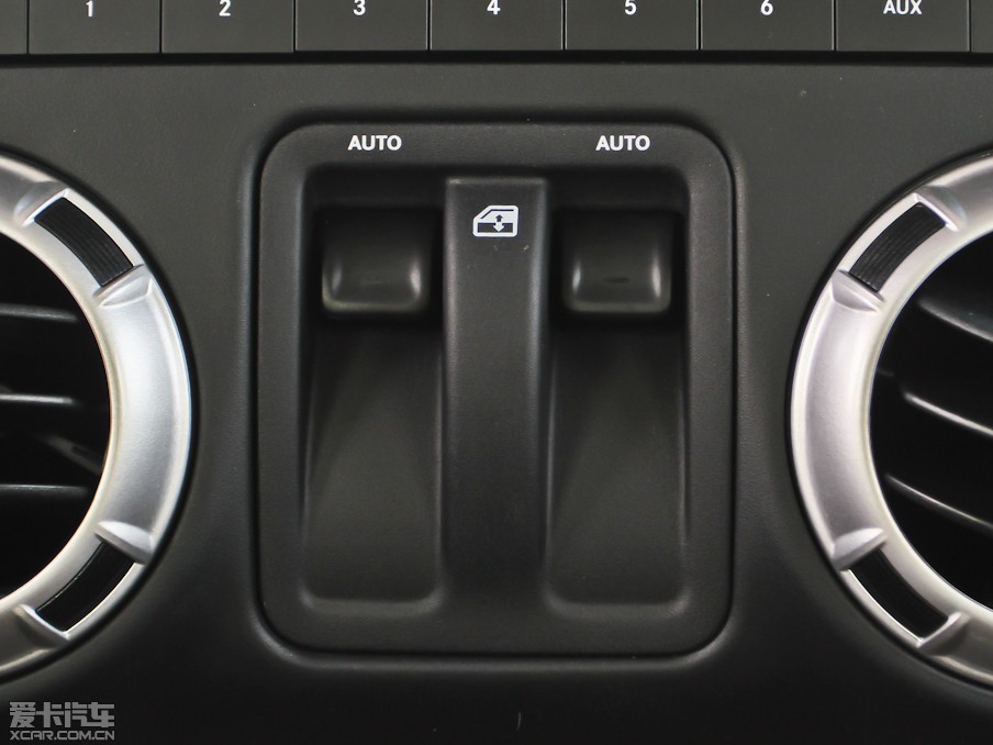 2013R 3.6L T Rubicon