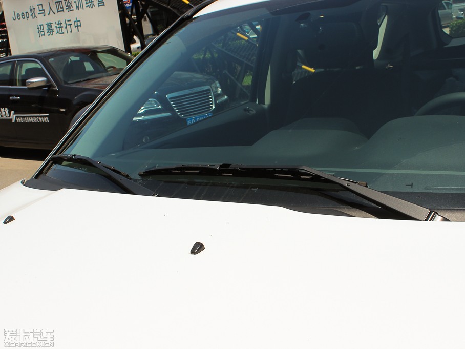 2014��ָ����(�M��) 2.0L ����\�Ӱ�