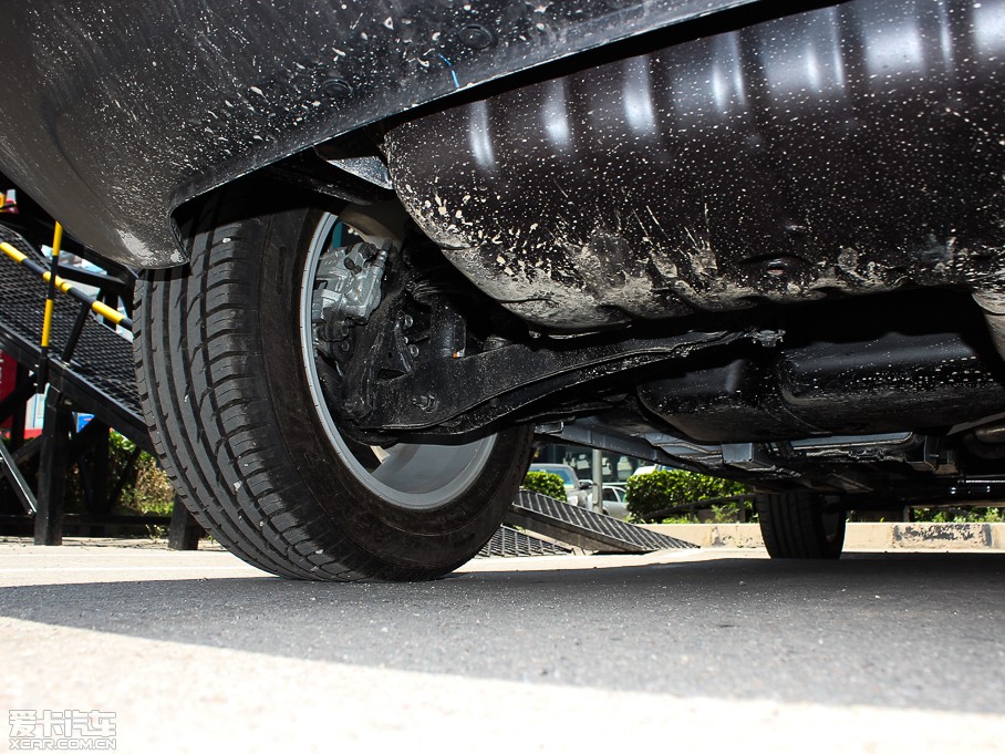 2014��ָ����(�M��) 2.0L ����\�Ӱ�