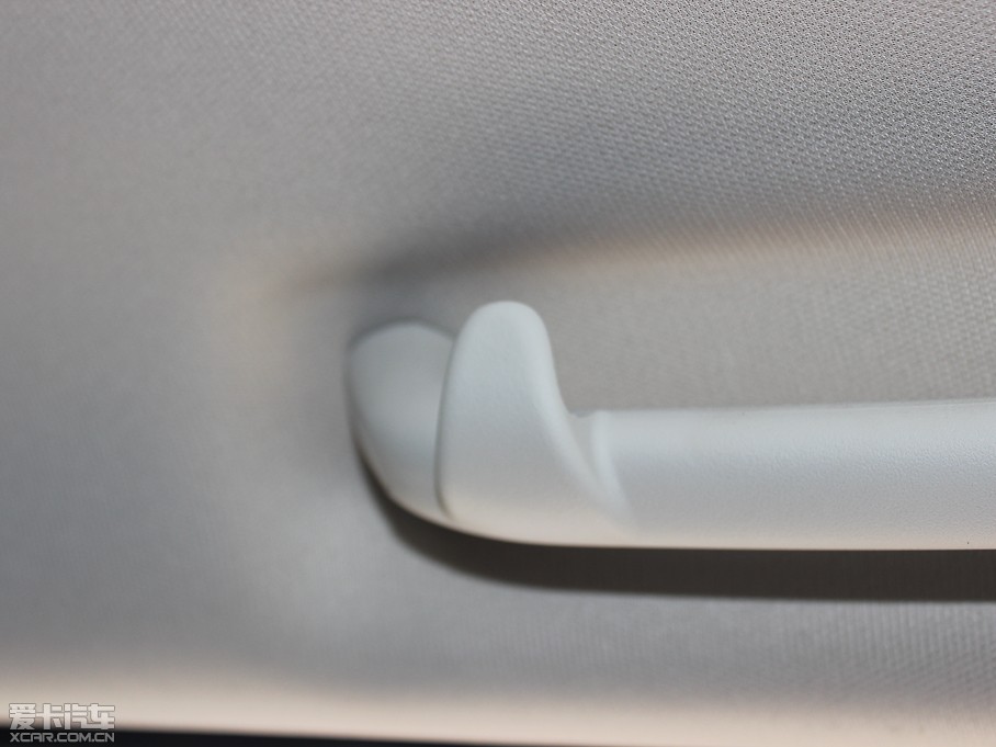 2014��ָ����(�M��) 2.0L ����\�Ӱ�