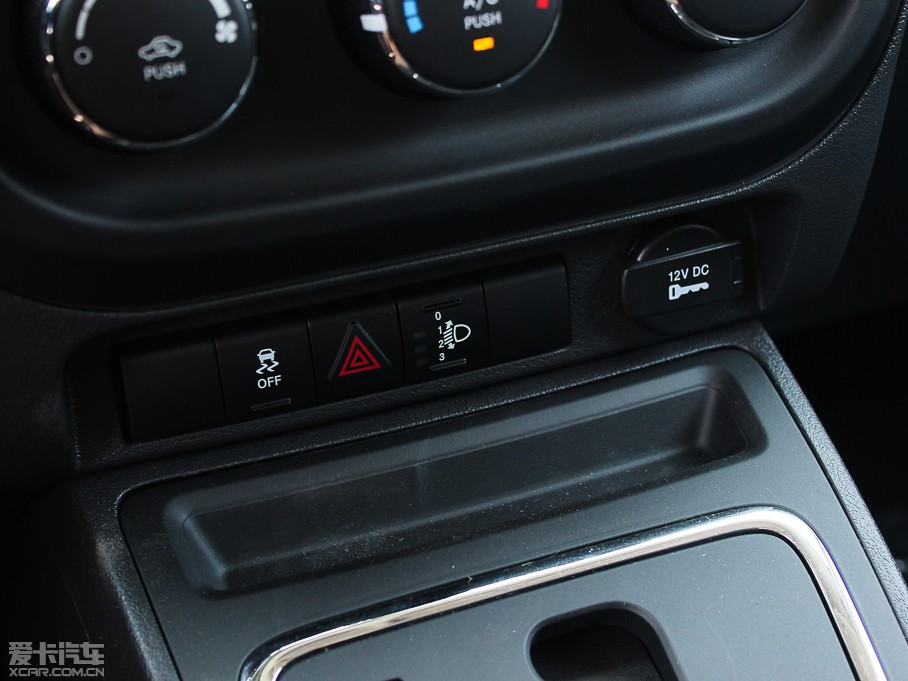 2014��ָ����(�M��) 2.0L ����\�Ӱ�