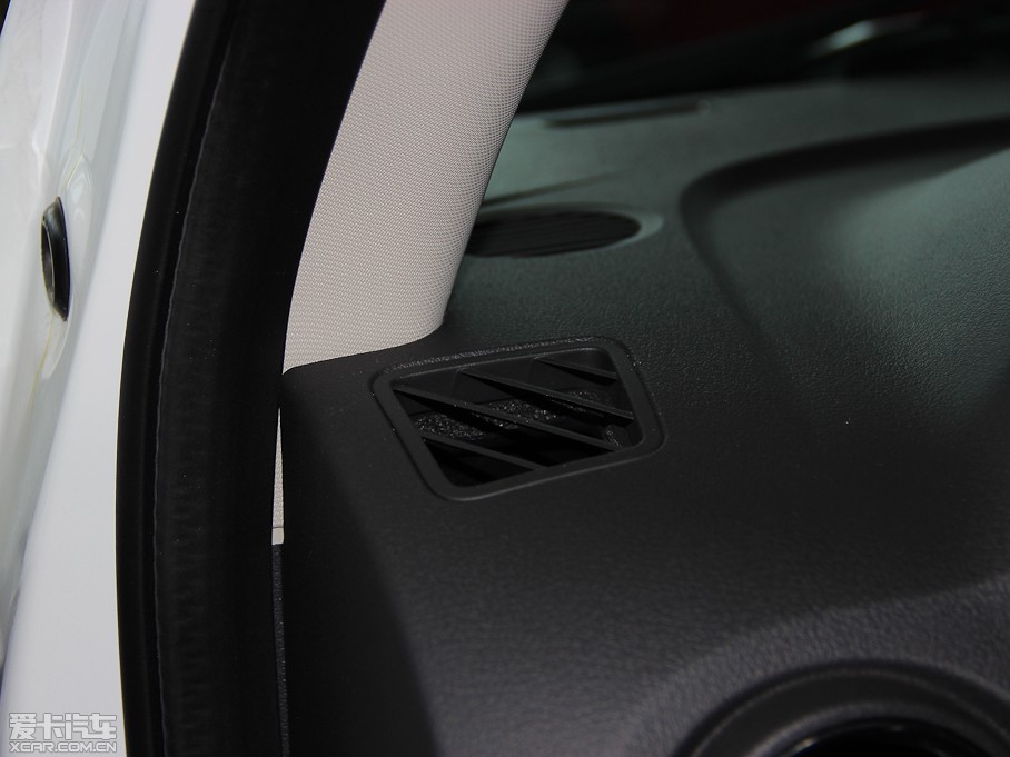 2014ָ(M) Ŀ 2.0L Mȡ