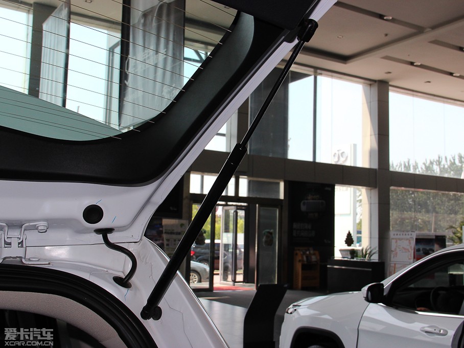 2014ָ(M) Ŀ 2.0L Mȡ