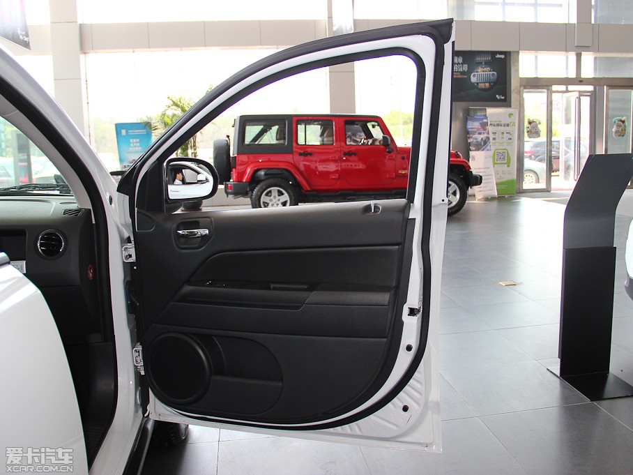 2014ָ(M) Ŀ 2.0L Mȡ