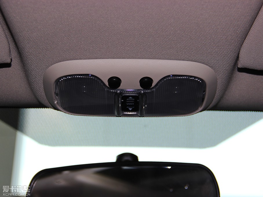 2014ָ(M) Ŀ 2.0L Mȡ