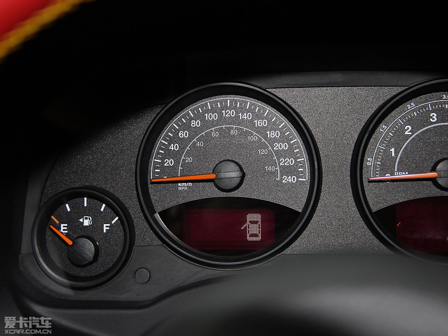 2014��ָ����(�M��) �Ŀ� 2.4L ������m��