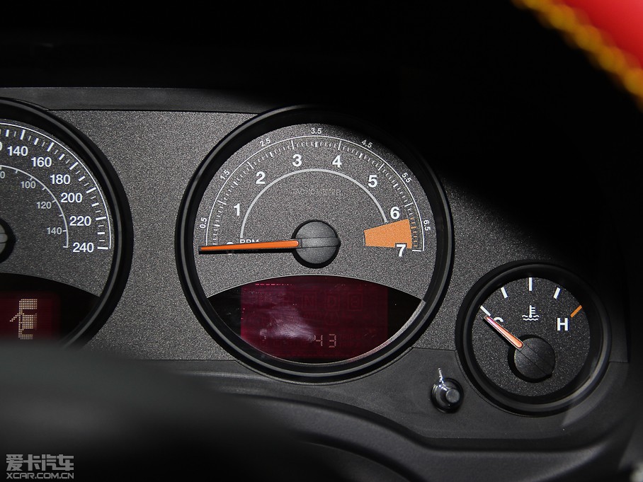 2014��ָ����(�M��) �Ŀ� 2.4L ���(q��)���m��